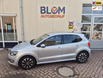 Volkswagen Polo 1.0 BlueMotion Connected Series pdc voor en  beschikbaar voor biedingen