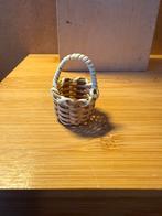 Mand - randhoogte 2.3cm - 3cm breed, Ophalen of Verzenden, Zo goed als nieuw, Poppenhuis