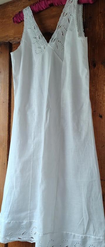 Vintage Katoenen Nachtjapon met broderie 36-38 beschikbaar voor biedingen