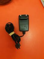 Adapter, Ophalen, Kringloop Laares, Zo goed als nieuw, Minkmaatstraat 126