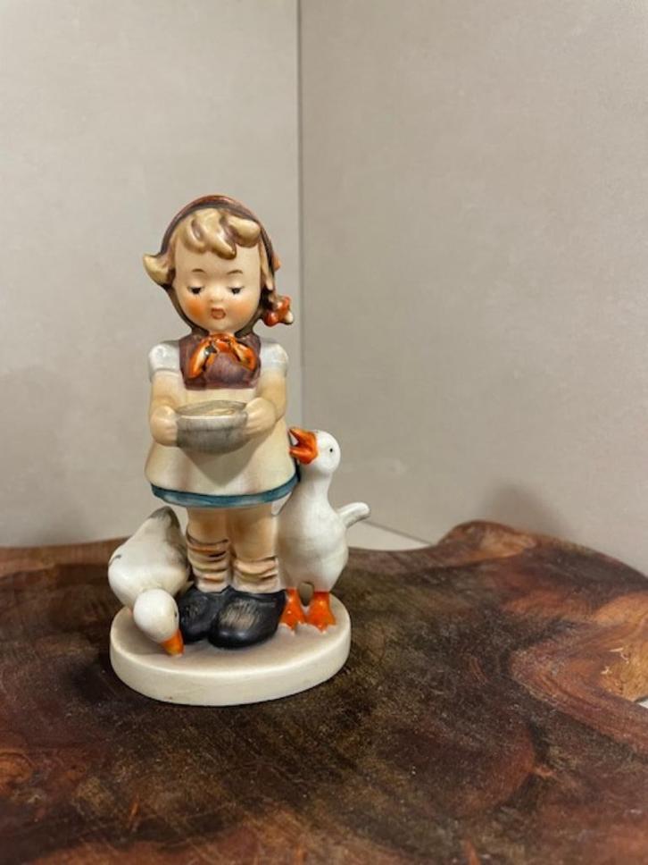 Hummeltje / Hummelfiguur 197/2/0 eendje - collector item, Verzamelen, Beelden en Beeldjes, Zo goed als nieuw, Hummel, Ophalen of Verzenden