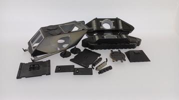 Warhammer 40k Space Marines: oude Rhino beschikbaar voor biedingen