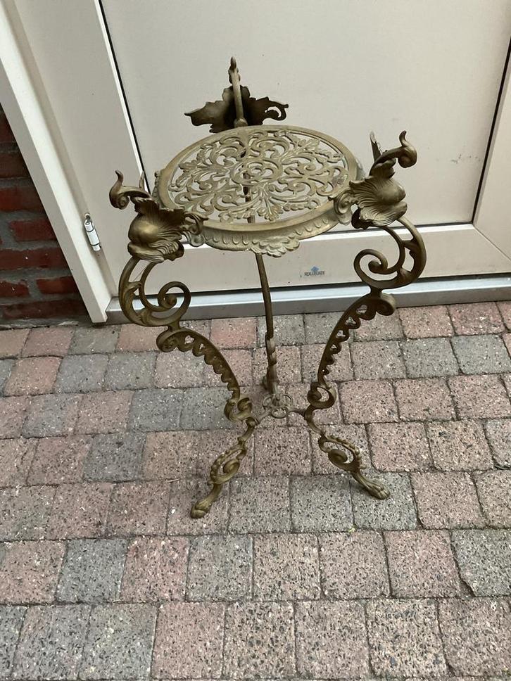 Antiek plantentafeltje/bijzettafeltje, Huis en Inrichting, Tafels | Bijzettafels, Gebruikt, Ovaal, 45 tot 60 cm, Minder dan 55 cm