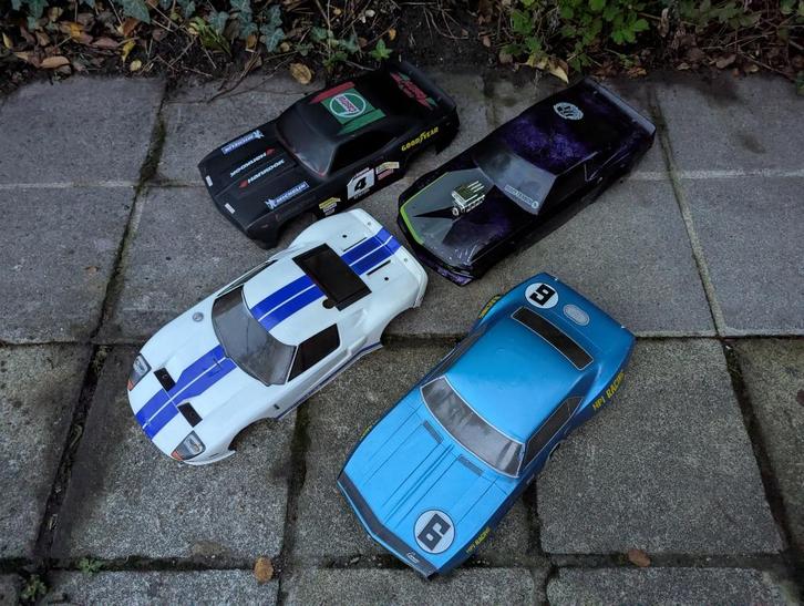 Goedkope 1/10 onroad kappen NIEUW (Tamiya, HPI, Kyosho, MST), Hobby en Vrije tijd, Modelbouw | Radiografisch | Auto's, Zo goed als nieuw