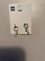 Nieuwe ongedragen oorbellen., Overige materialen, Nieuw, Ophalen of Verzenden, Knopjes of Stekers