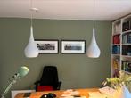 2 Witte hanglampen gratis, Huis en Inrichting, Lampen | Hanglampen, Ophalen of Verzenden, Gebruikt
