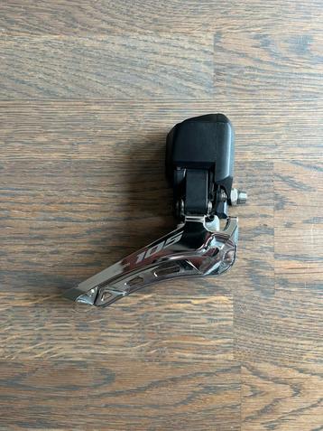 Shimano 105 Di2 voorderailleur beschikbaar voor biedingen