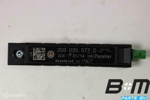 Antenneversterker Volkswagen Passat B8 Variant, Auto diversen, Autoradio's, Gebruikt