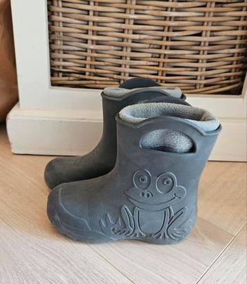 Leuke regenlaarsjes met kikker Ladeheid - Maat 26_27 beschikbaar voor biedingen