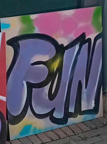 Graffiti  beschikbaar voor biedingen