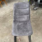 Eetkamerstoel Kuipstoel Luxe Suede Stof Grijs, Huis en Inrichting, Stoel, Stoel, Ophalen of Verzenden, Zo goed als nieuw