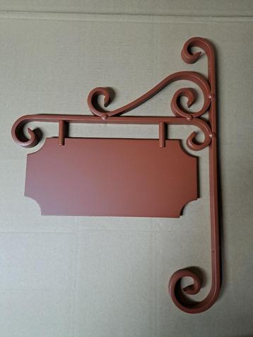 Te koop Uithangbordje beschikbaar voor biedingen