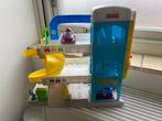 Fisher Price little people garage, Ophalen, Gebruikt, Speelset, Met geluid