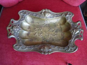 art nouveau p schaal  beschikbaar voor biedingen