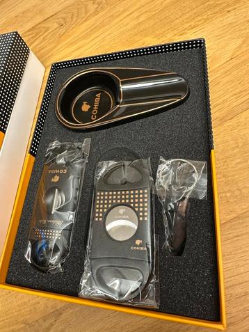 Cohiba sigaren setje asbak knippers beschikbaar voor biedingen