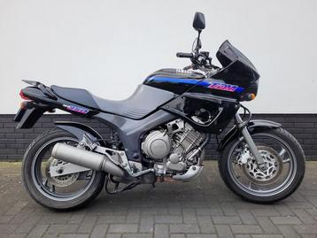 YAMAHA TDM 850 (bj 1992)