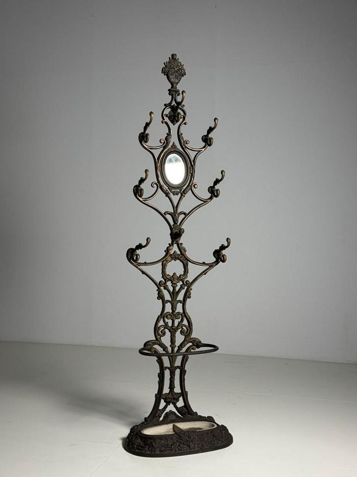 Franse gietijzeren kapstok 19e eeuw, Huis en Inrichting, Woonaccessoires | Kapstokken, Gebruikt, Wandkapstok, Metaal, Ophalen