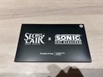 MTG Secret Lair x Sonic – Friends & Foes (Rainbow Foil), Ophalen of Verzenden, Zo goed als nieuw, Foil