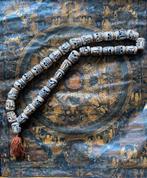 Unieke Tibetaanse schedel mala van bot kapala, Ophalen of Verzenden, Gebruikt, Sieraad