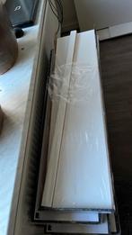 Lambrisering nieuw, Ophalen, Zo goed als nieuw