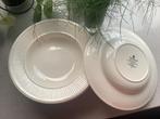 8 diepe borden 23 cm WEDGWOOD EDME, Huis en Inrichting, Keuken | Servies, Ophalen of Verzenden, Zo goed als nieuw, Bord(en), Wedgwood