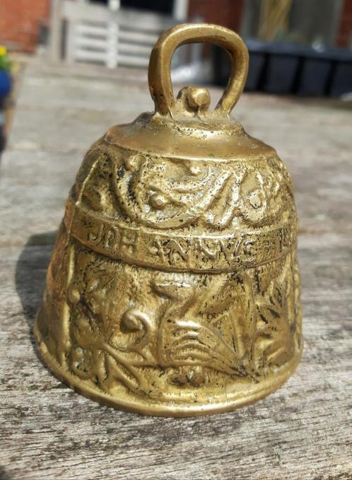 Bronzen kloosterbel met 4 apostelen., Antiek en Kunst, Antiek | Koper en Brons, Ophalen