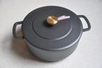 Combekk  Dutch Oven  Braadpan  24 cm  -  Gietijzer  -  Nieuw, Nieuw, Ophalen of Verzenden, Koekenpan of Braadpan, Gietijzer