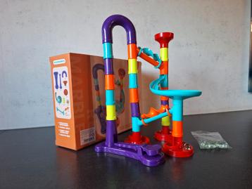 Knikkerbaan - Plezier voor Jong en Oud! beschikbaar voor biedingen