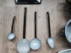 Lepelset emaille met gouden bies vintage, Huis en Inrichting, Keuken | Potten en Pannen, Ophalen of Verzenden, Gebruikt, Overige materialen