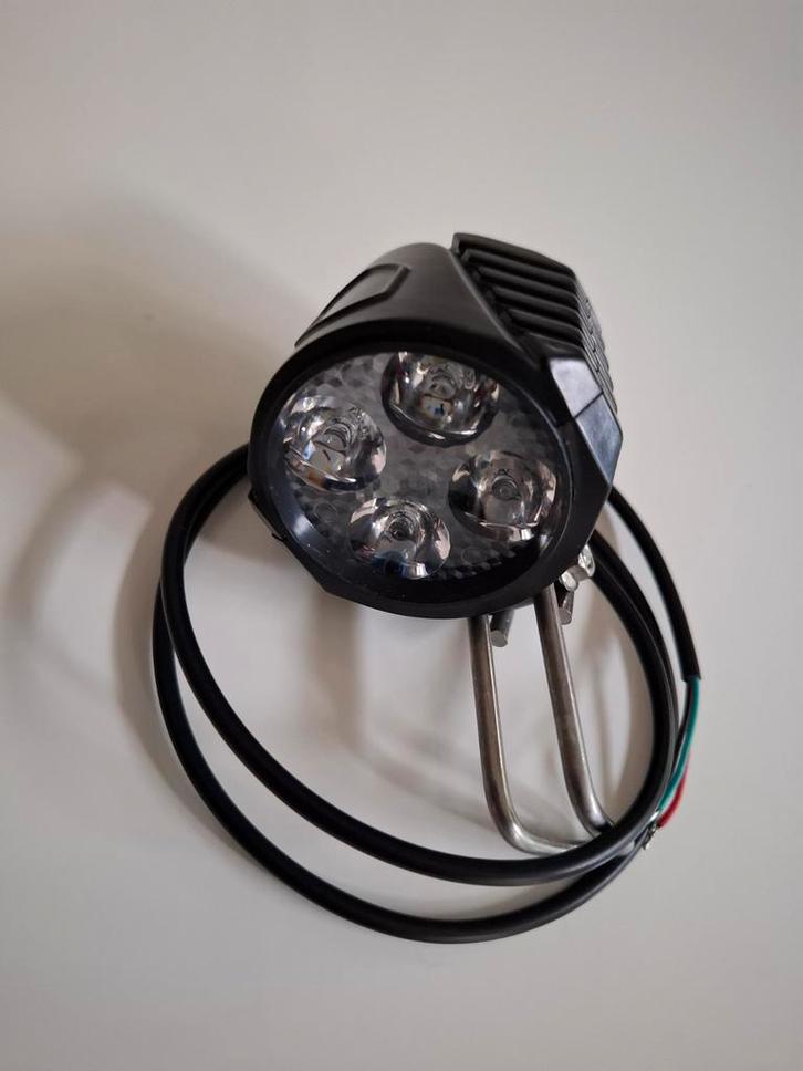 Fiets Voorlicht LED - Krachtige Verlichting, Fietsen en Brommers, Fietsaccessoires | Fietsverlichting, Voorlicht, Nieuw, Accu