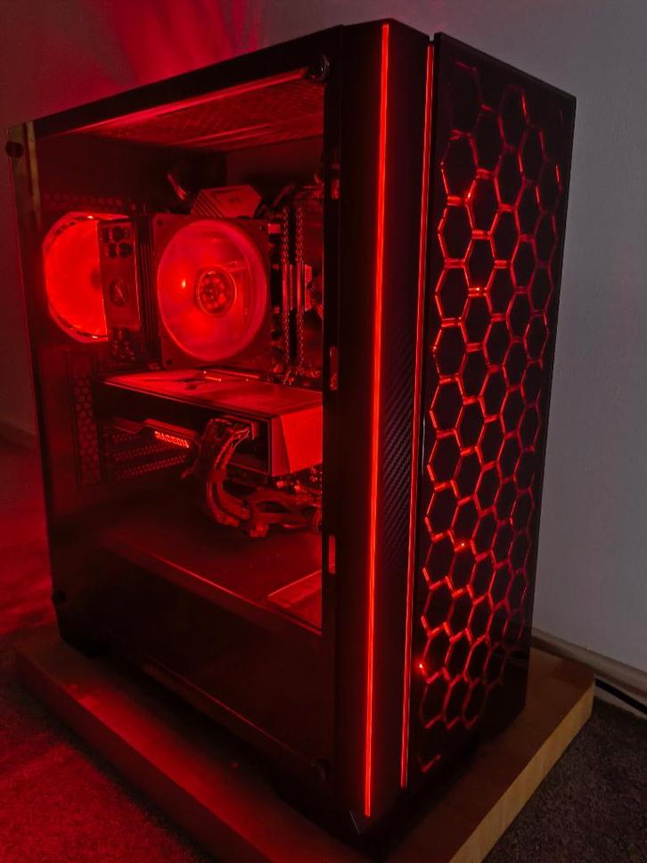 RGB Game PC - Ryzen 7 5800x - RX 6800 XT - DDR4 32 GB - 1 TB, Computers en Software, Desktop Pc's, Zo goed als nieuw, 3 tot 4 Ghz