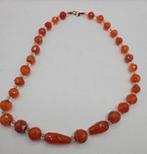 Zoldervondst prachtige antieke Carneool ketting met gouden s, Ophalen of Verzenden, Gebruikt, Oranje, Steen of Mineraal