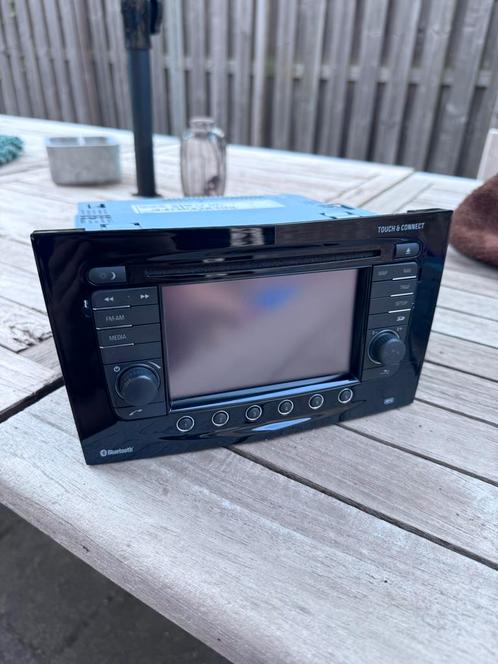 Opel Touch & Connect met inbouw frame, Auto diversen, Autoradio's, Zo goed als nieuw, Ophalen