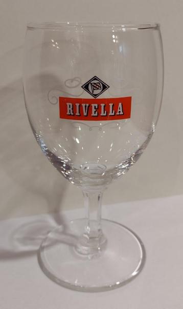 Vintage Rivella Glas op Voet 18cl. beschikbaar voor biedingen
