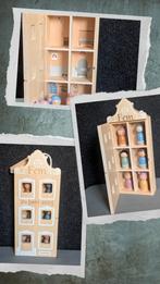 Draagbaar houten poppenhuisje (gepersonaliseerd) (nieuw), Ophalen of Verzenden, Nieuw, Poppenhuis