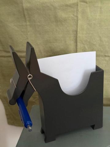 Ezel memo-pennenhouder design beschikbaar voor biedingen