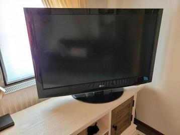 LG tv beschikbaar voor biedingen