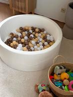 Baby ballenbak 81 cm zacht foam, bruin beige wit 300 ballen, Kinderen en Baby's, Ophalen of Verzenden, Zo goed als nieuw, Overige typen