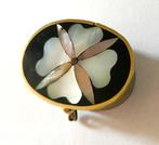 Vintage grote Alpaca Mexico zilveren parelmoer pillendoosje, Antiek en Kunst, Verzenden