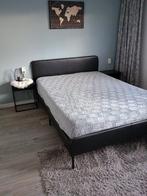 Bed 140x200 + 2 Nachtkastjes (evt. Matras), Ophalen, Gebruikt, Zwart, Tweepersoons