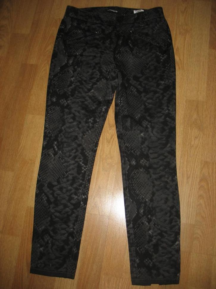 Cambio Stretch Broek SlangenLook Duitse Maat 34, Kleding | Dames, Broeken en Pantalons, Zo goed als nieuw, Maat 34 (XS) of kleiner