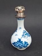 Kangxi parfum flesje met zilveren dop 18 e chinees porselein, Antiek en Kunst, Ophalen of Verzenden