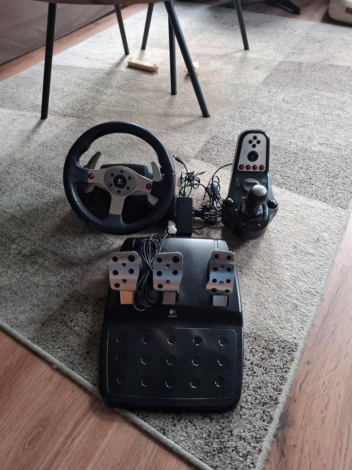 Logitech G25 Racing Wheel - Force Feedback, Spelcomputers en Games, Spelcomputers | Overige, Gebruikt, Ophalen