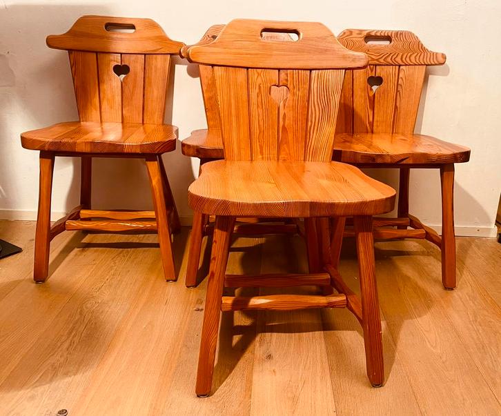 Set van 4 Grenenhouten boerenstoelen , jaren ’70, Huis en Inrichting, Stoelen, Zo goed als nieuw, Vijf, Zes of meer stoelen, Bruin