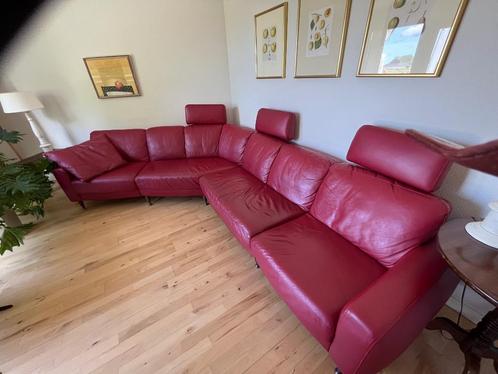 Hoekbank rood leer ., Huis en Inrichting, Banken | Complete zithoeken, Gebruikt, Leer, Ophalen