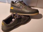 Nike Air Force 1 schoen Maat 38,5, Bruin, Nike, Dansschoenen, Ophalen of Verzenden
