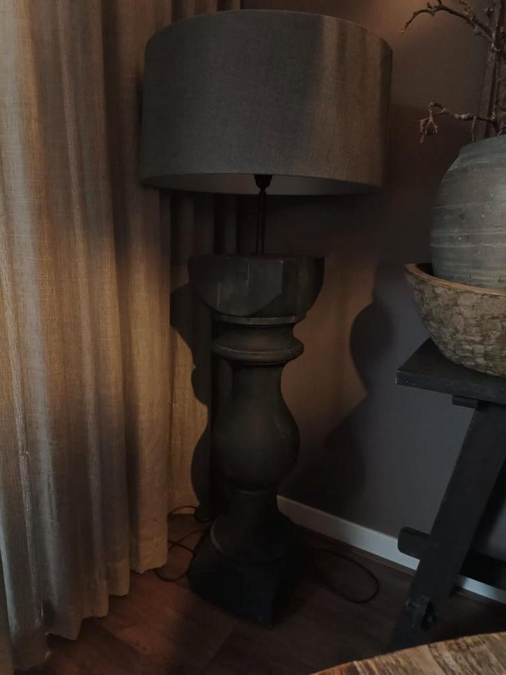 Oude balusterlamp xxl, Huis en Inrichting, Lampen | Tafellampen, Zo goed als nieuw, Ophalen