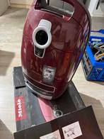 Miele Complete C3 Cat & Dog Stofzuiger - Rood, Stofzak, Stofzuiger, Ophalen of Verzenden, Zo goed als nieuw
