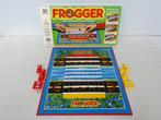 Gezelschapsspel Frogger (MB, Sega, 1982), Hobby en Vrije tijd, Gezelschapsspellen | Bordspellen, Ophalen of Verzenden, Gebruikt