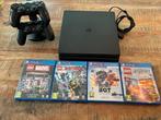PlayStation 4 met 2 controllers, oplaadsysteem en 4 spellen, Ophalen of Verzenden, Zo goed als nieuw, Met 2 controllers, Original